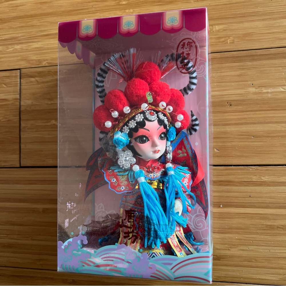 Chinese Beijing Peking Opera Characters Silk Dolls Folk Features